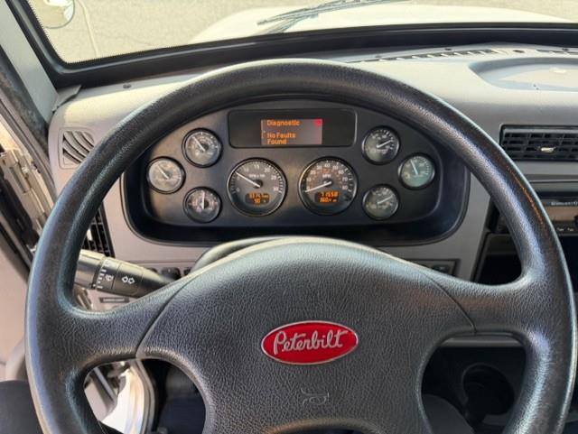 2020 Peterbilt 337-12