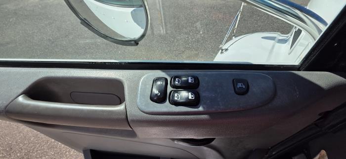 2020 Peterbilt 337-24