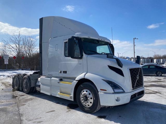 2023 Volvo VNR64T400-10