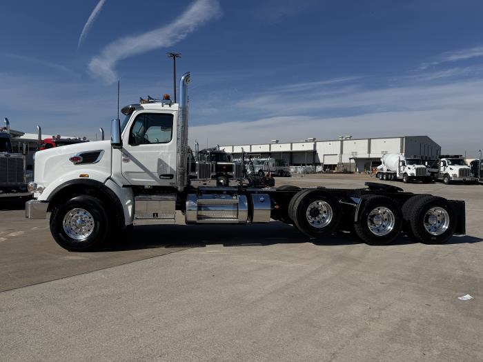 2026 Peterbilt 567-2