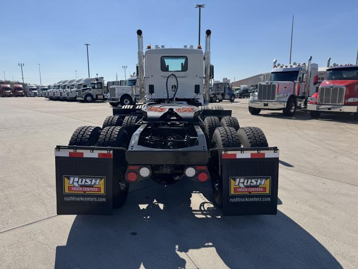 2026 Peterbilt 567-8