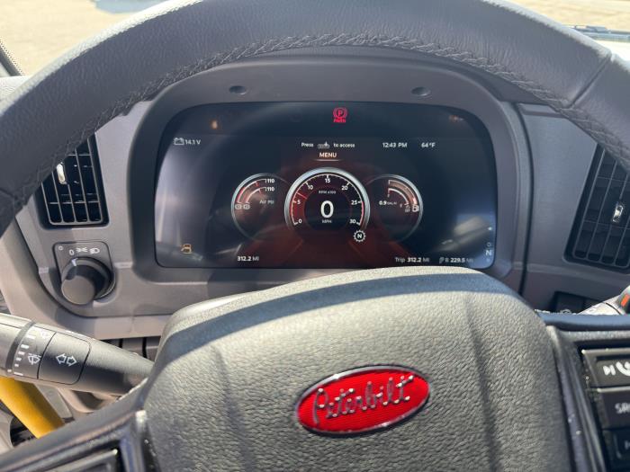 2026 Peterbilt 567-12