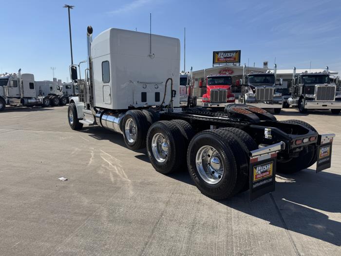 2026 Peterbilt 589-4