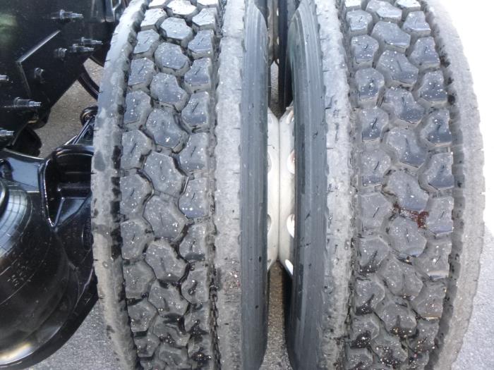 2020 Peterbilt 579-14