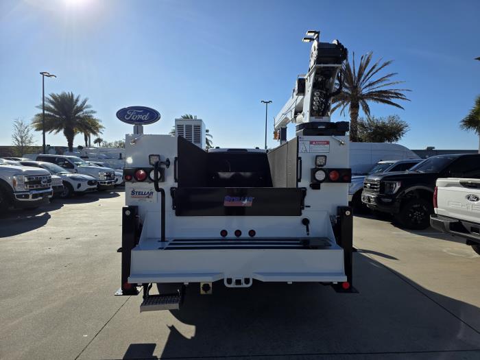 2026 Ford F-550-3