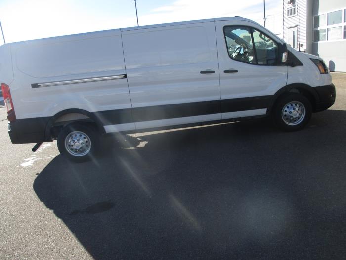 2026 Ford Transit-350-7