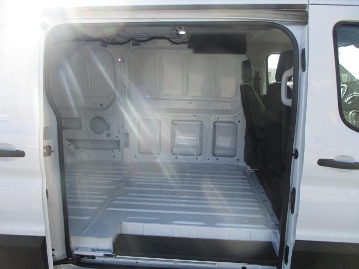 2026 Ford Transit-350-8