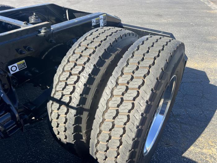 2021 Peterbilt 579-11