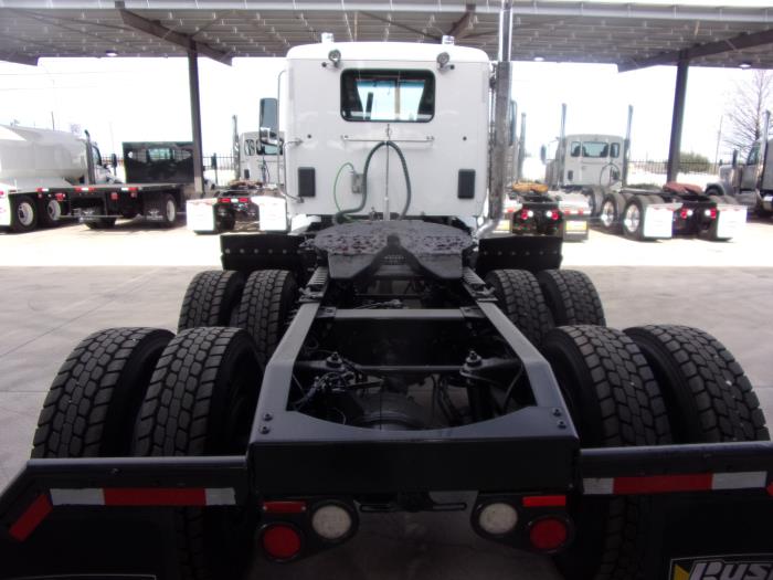 2020 Peterbilt 567-6