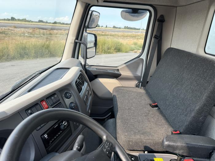 2020 Kenworth K360-10