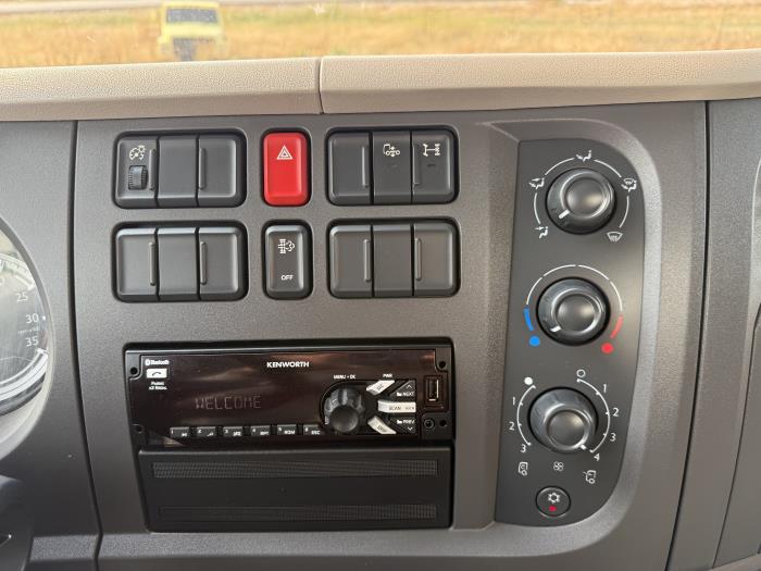 2020 Kenworth K360-12