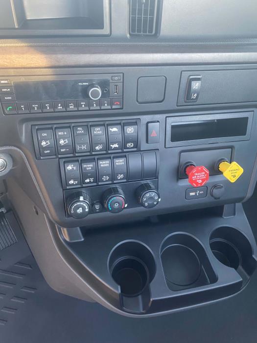 2026 International LT625-12