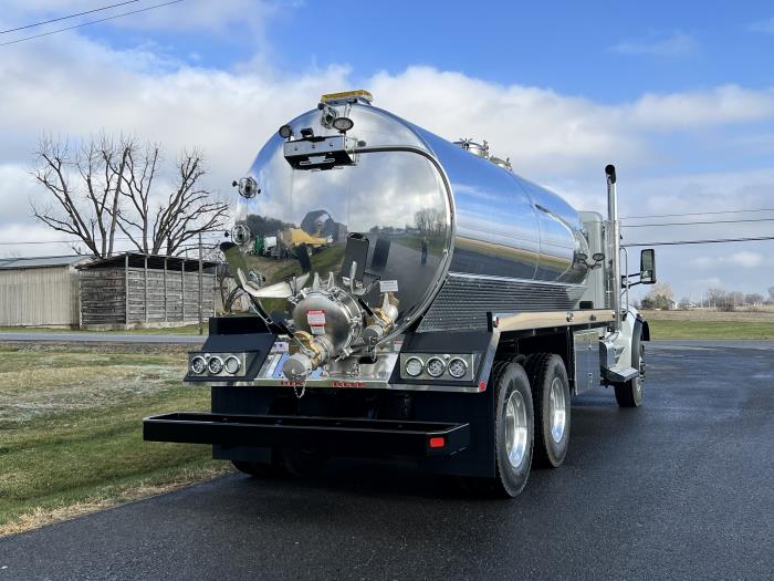 2026 Peterbilt 548-3