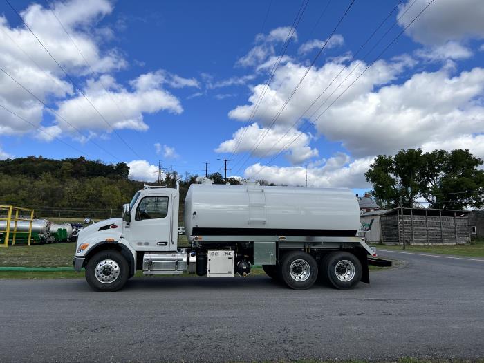 2026 Peterbilt 548-1