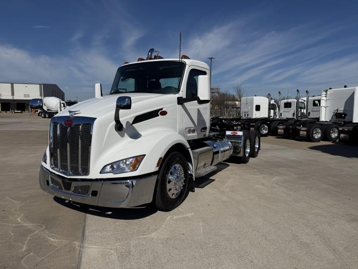 2026 Peterbilt 579-1