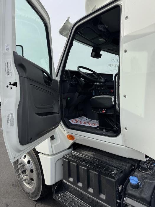 2026 International LT625-9