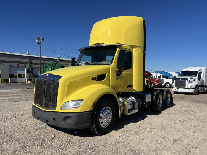 2021 Peterbilt 579-1