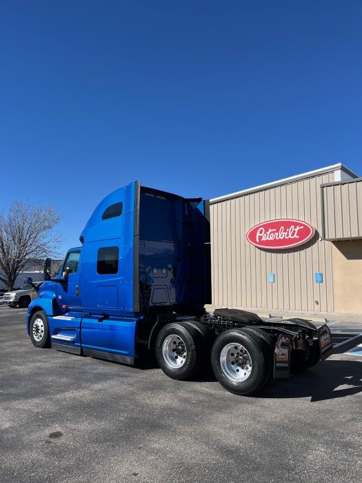 2022 International LT625-3