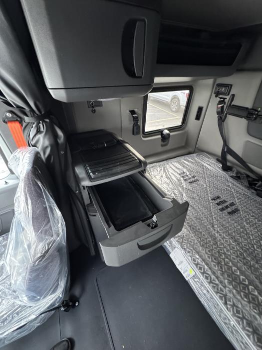 2026 International LT625-15