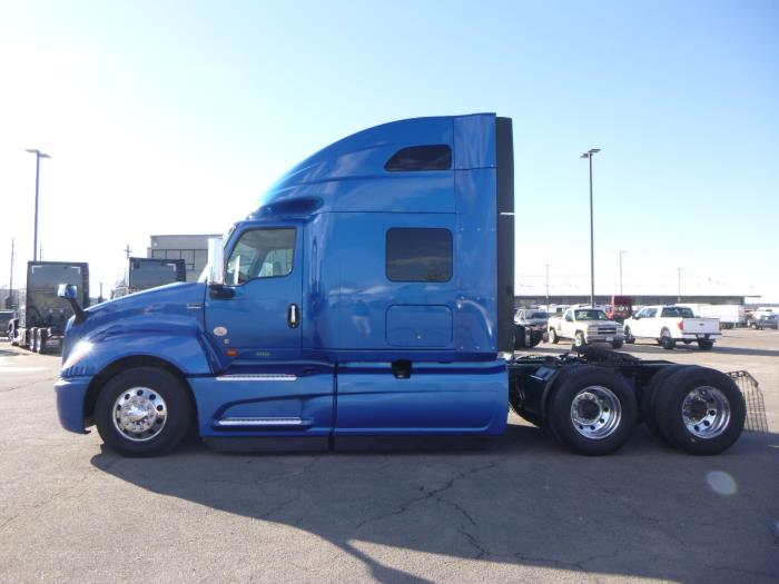 2022 International LT625-2