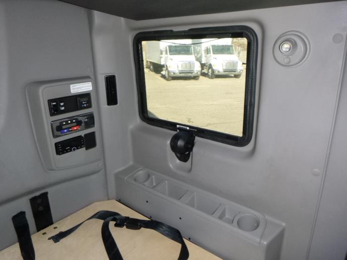 2022 International LT625-20