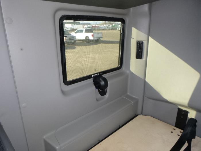 2022 International LT625-21