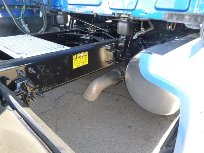 2022 International LT625-35