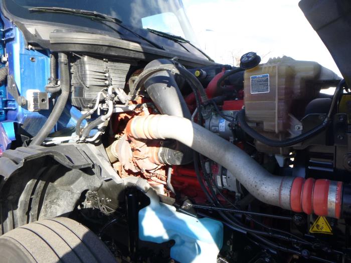 2022 International LT625-38