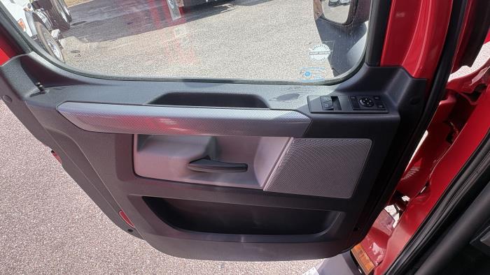 2022 Freightliner Cascadia-9