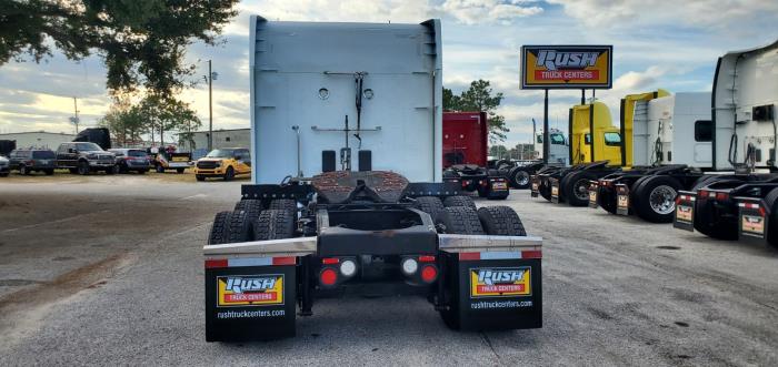 2022 Peterbilt 579-6