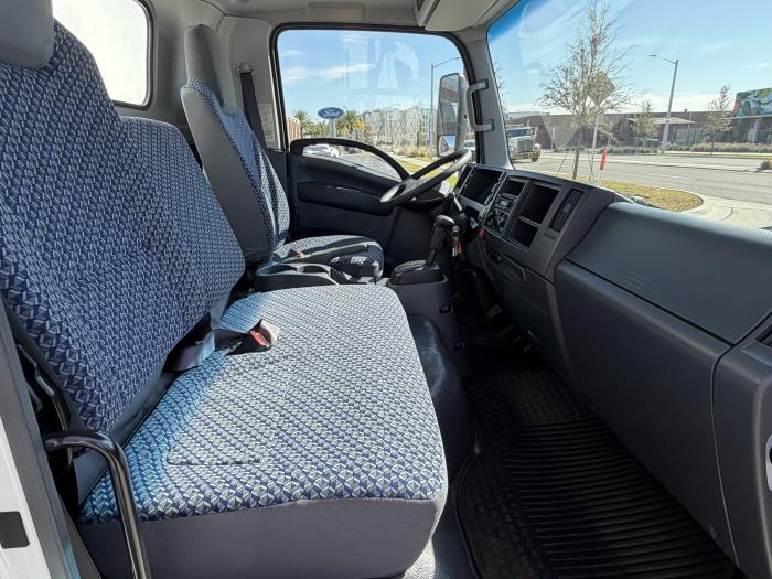 2025 Isuzu NRR-13