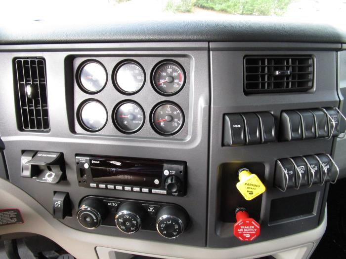 2026 Peterbilt 567-21