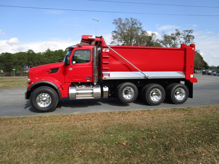 2026 Peterbilt 567-4