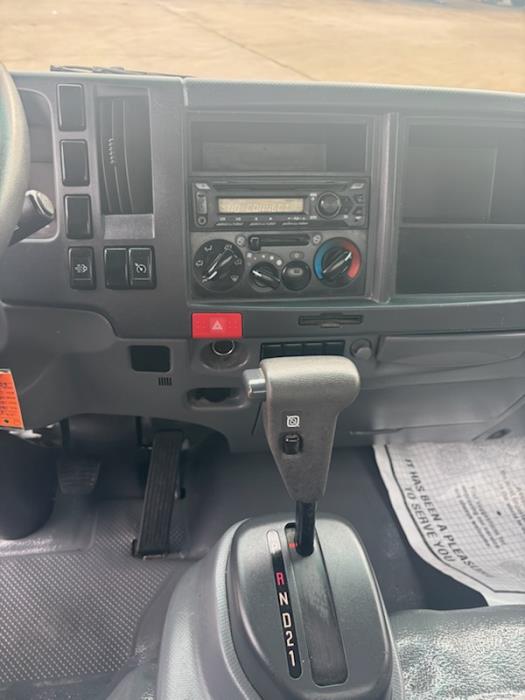 2022 Isuzu NPR-XD-14