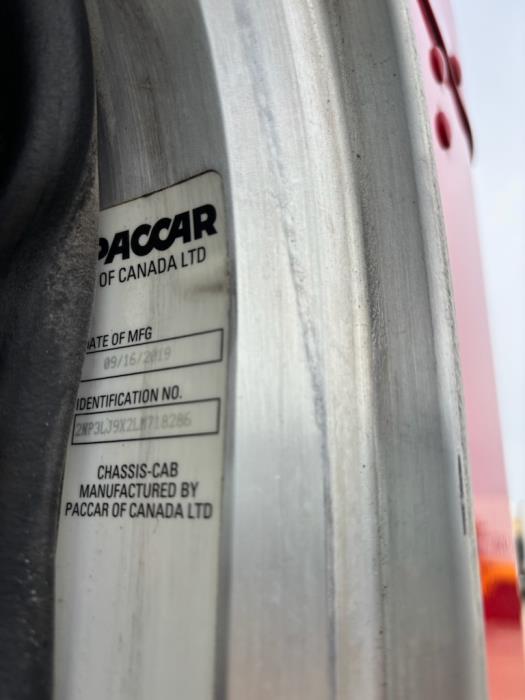 2020 Peterbilt 348-12