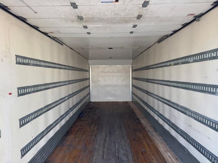 2020 Peterbilt 337-9