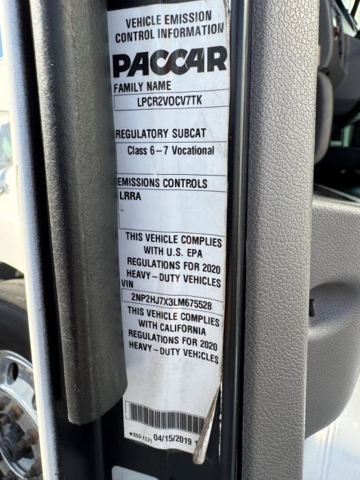 2020 Peterbilt 337-29