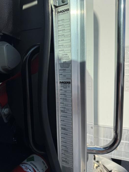 2020 Peterbilt 337-30