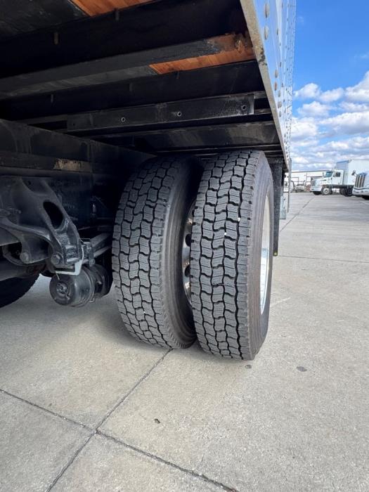 2020 Peterbilt 337-9