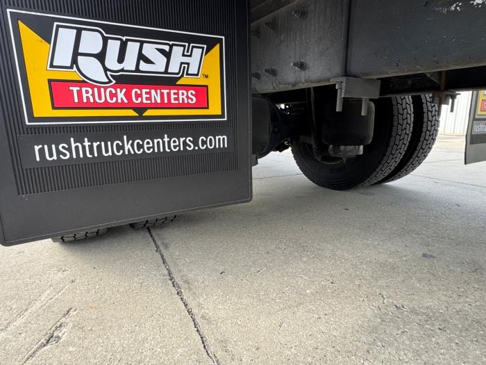 2020 Peterbilt 337-10