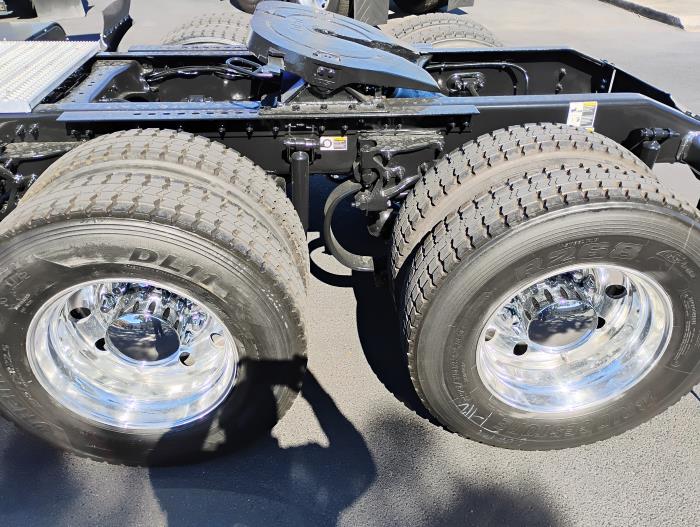 2022 Peterbilt 579-4