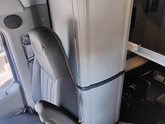 2022 Peterbilt 579-24