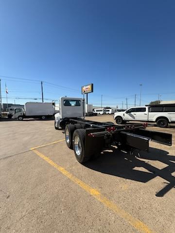 2019 Peterbilt 348-7