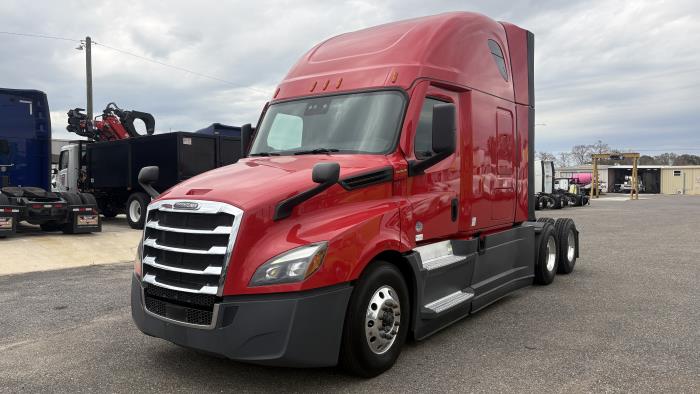 2022 Freightliner Cascadia-1
