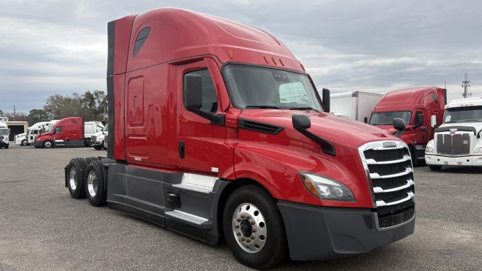 2022 Freightliner Cascadia-7