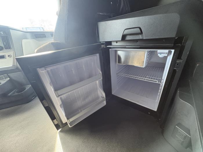 2022 Freightliner Cascadia-16