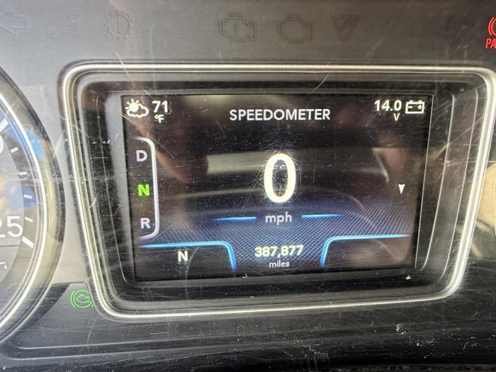 2022 International LT625-12