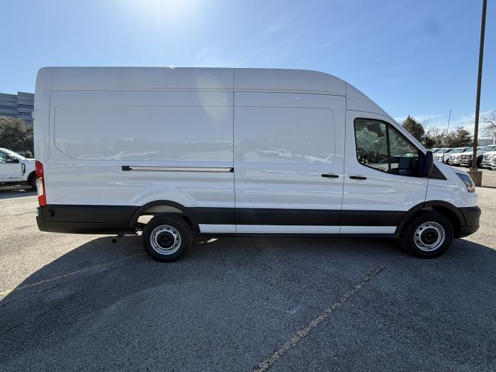 2026 Ford Transit-350-6