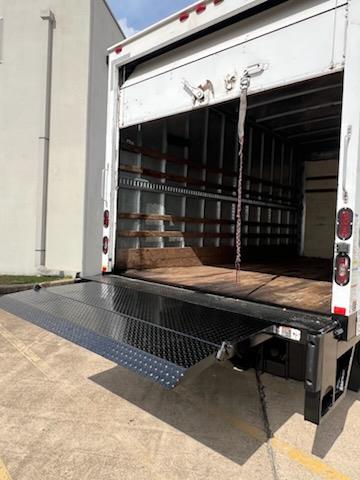 2018 Isuzu NPR-HD-11