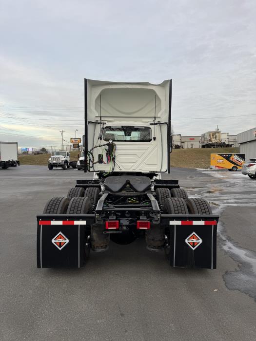 2026 International LT625-4